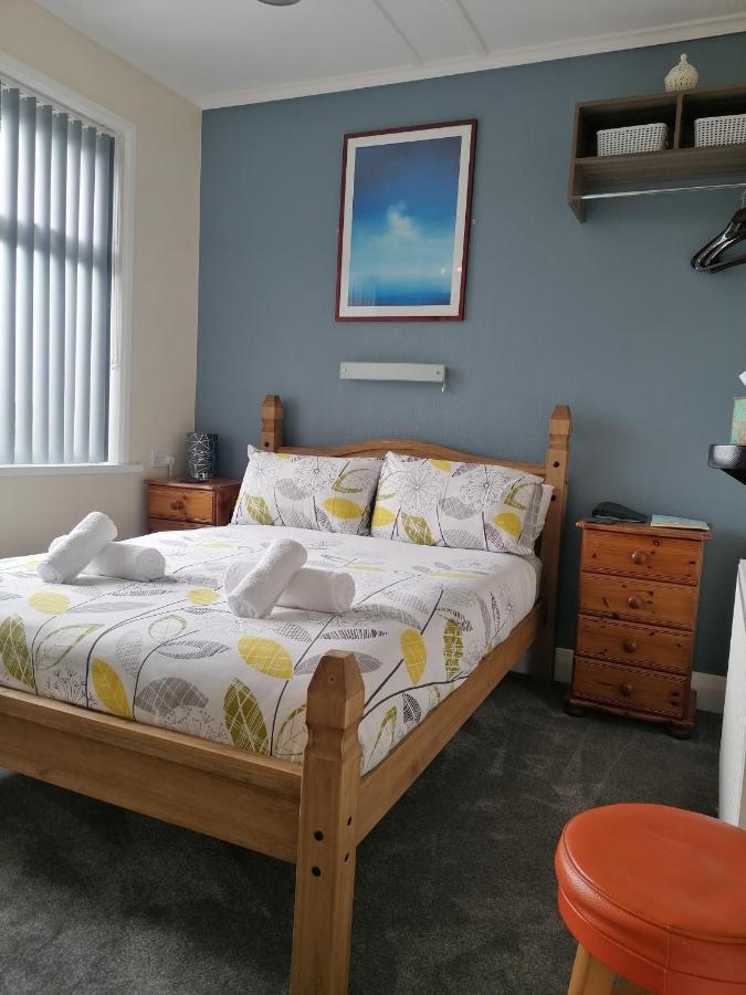 Pensalda Guest House Ньюки Экстерьер фото