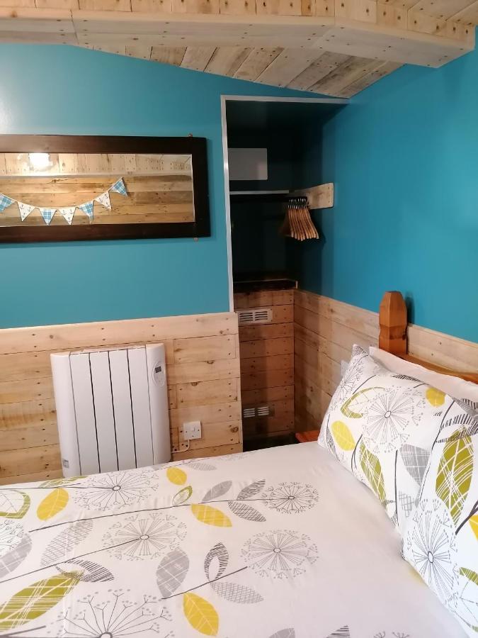 Pensalda Guest House Ньюки Экстерьер фото