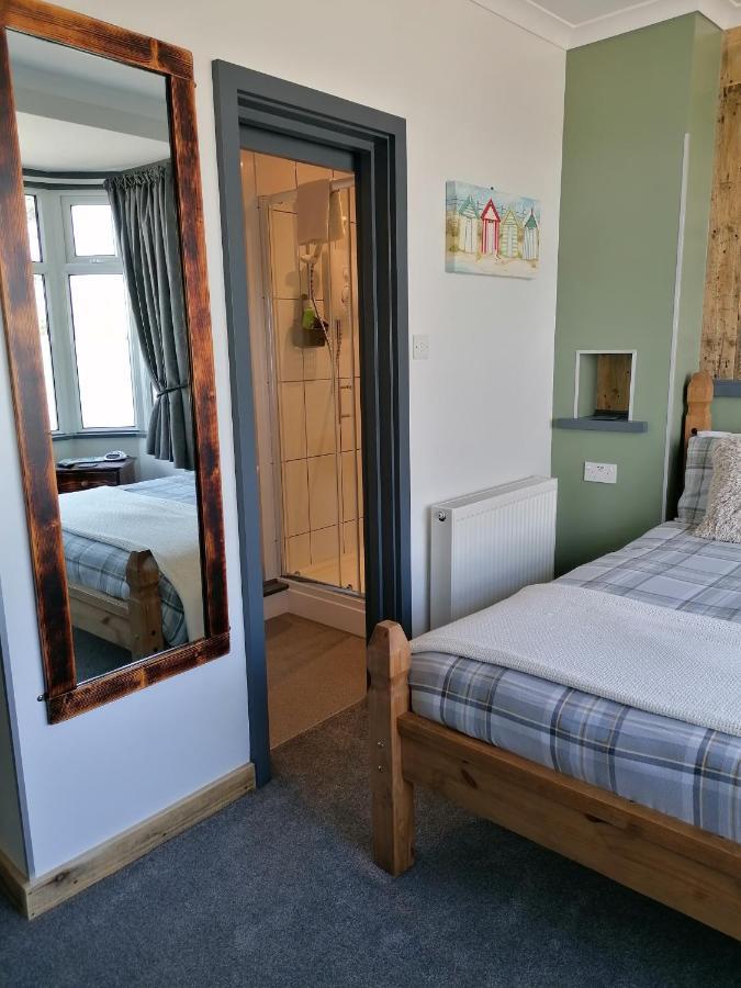 Pensalda Guest House Ньюки Экстерьер фото